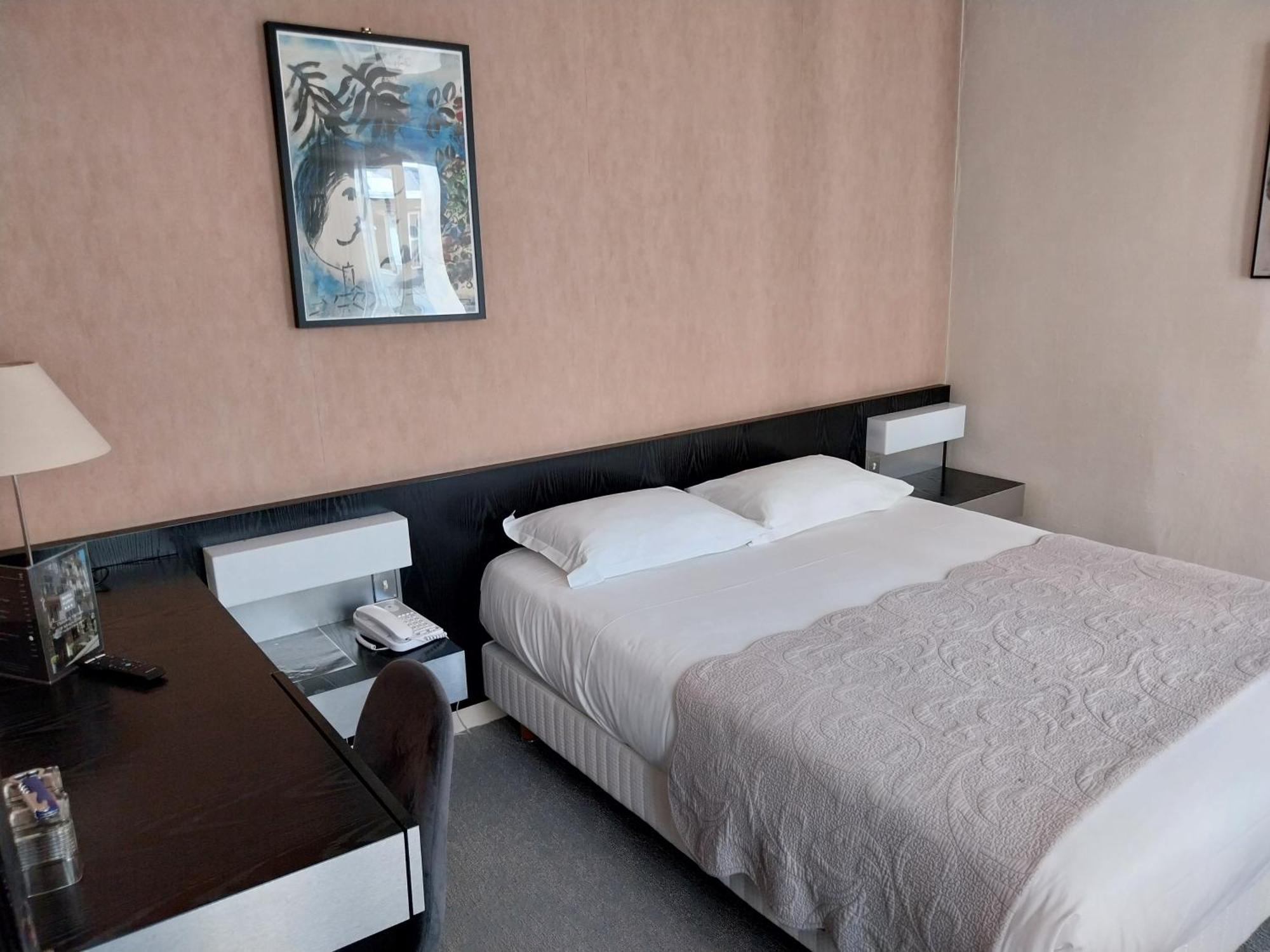 Hotel Alison Париж Экстерьер фото
